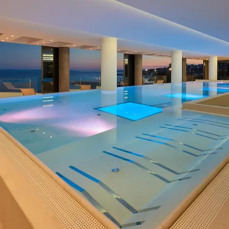 Amphora's Garden Hotel 5*