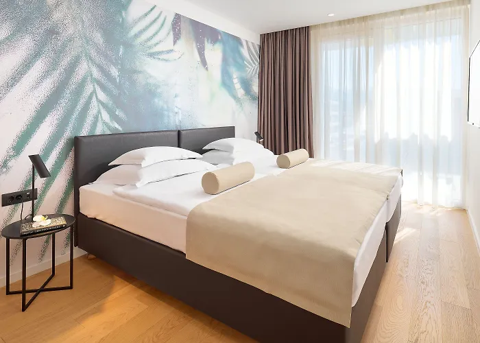 Amphora's Garden 5*