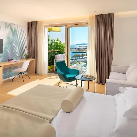 ホテル Amphora's Garden