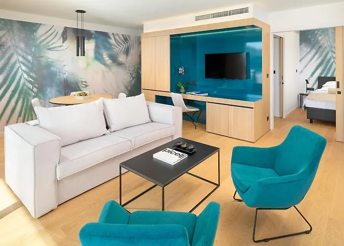 ホテル Amphora's Garden スプリト