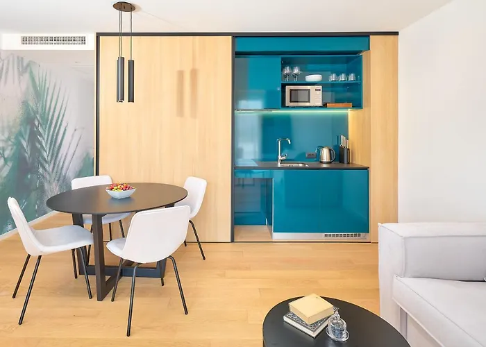 Отель Amphora's Garden