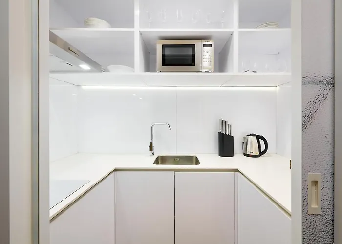 Отель Amphora's Garden 5*